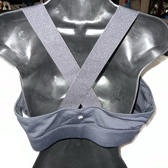 ASKYA Mesh Insert Sports Bra - Picture 4 of 8